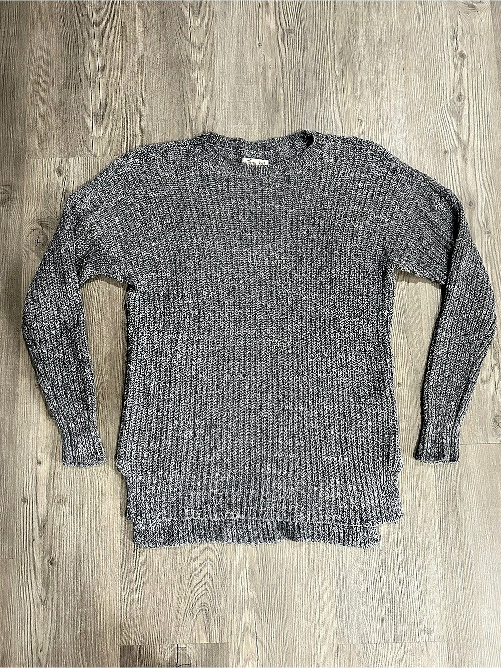 Hollister Gray Knit Crew Neck Sweater Size XS/S